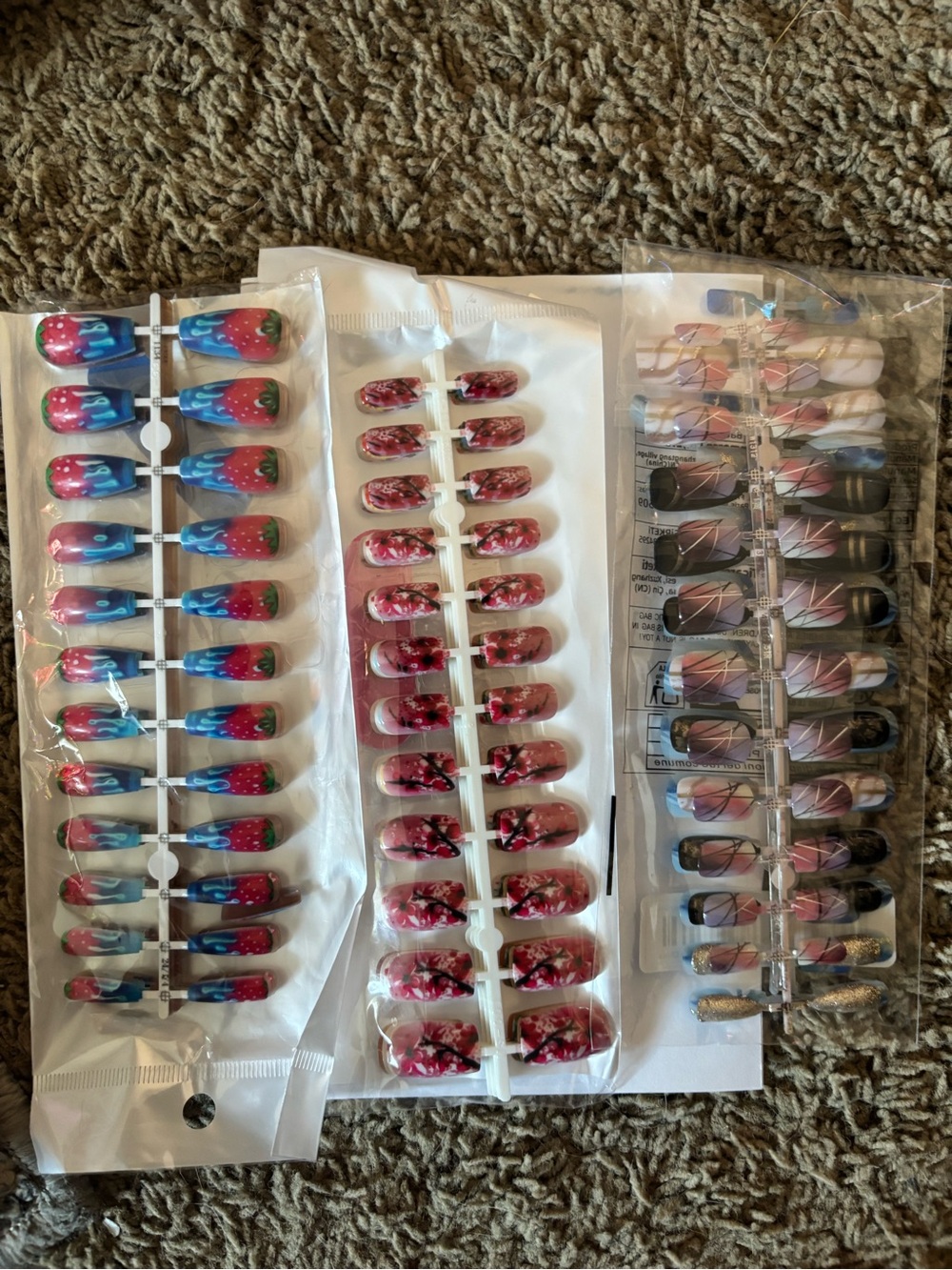 Stylish Blue & Pink Floral Press-On Nail Kit